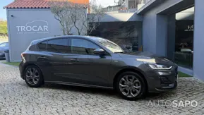 Ford Focus 1.0 EcoBoost MHEV ST-Line de 2023