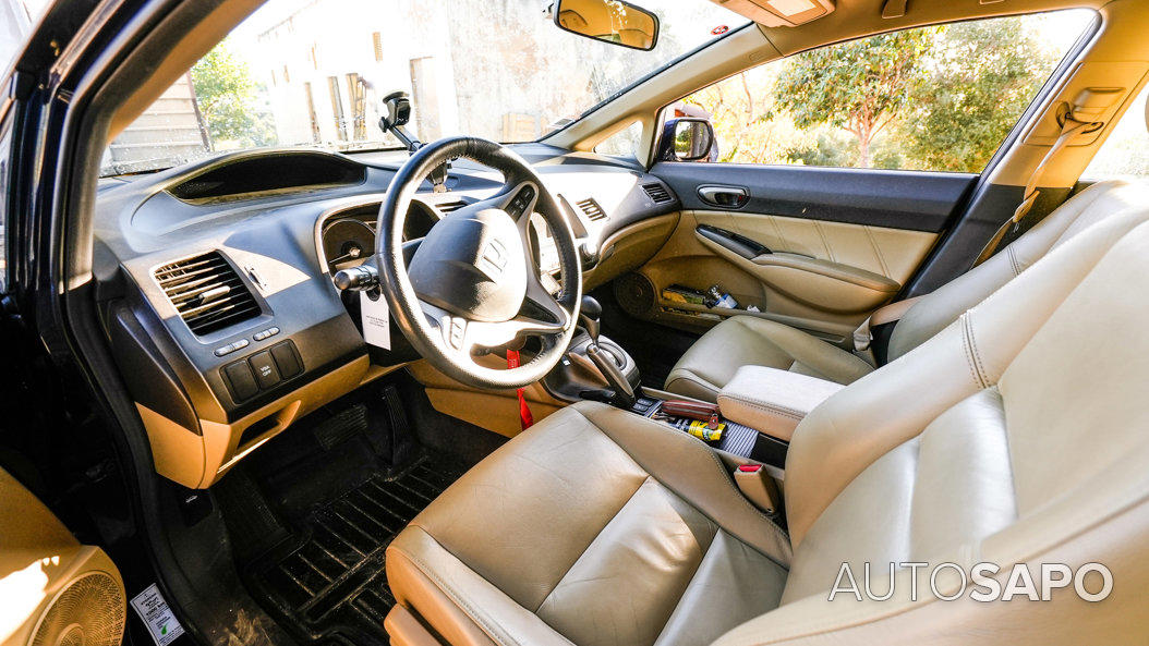 Honda Civic 1.3 DSI i-VTEC Hy.El.EC de 2008