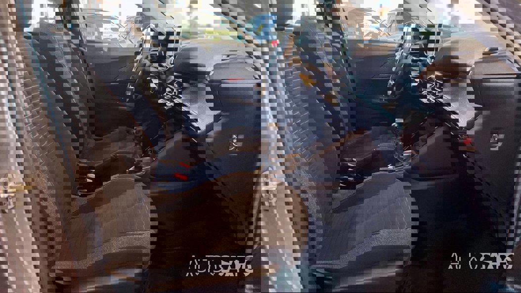 Peugeot 2008 1.2 PureTech Active Pack de 2021