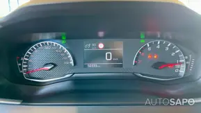 Peugeot 2008 1.2 PureTech Active Pack de 2021