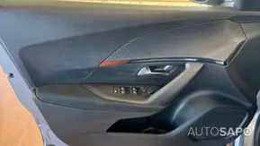 Peugeot 2008 1.2 PureTech Active Pack de 2021