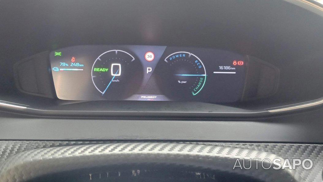 Peugeot e-2008 de 2024