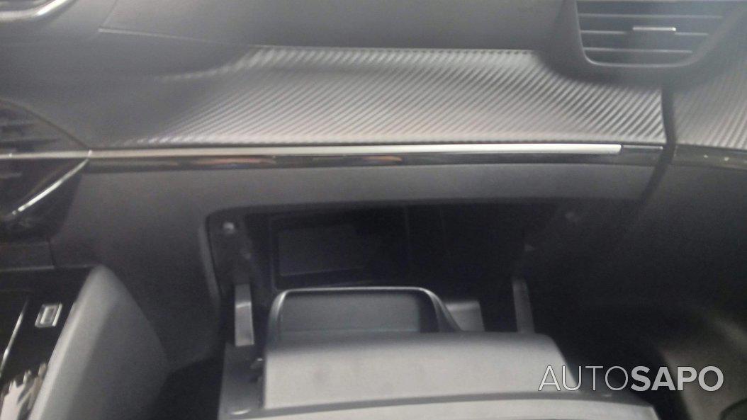 Peugeot e-2008 de 2024