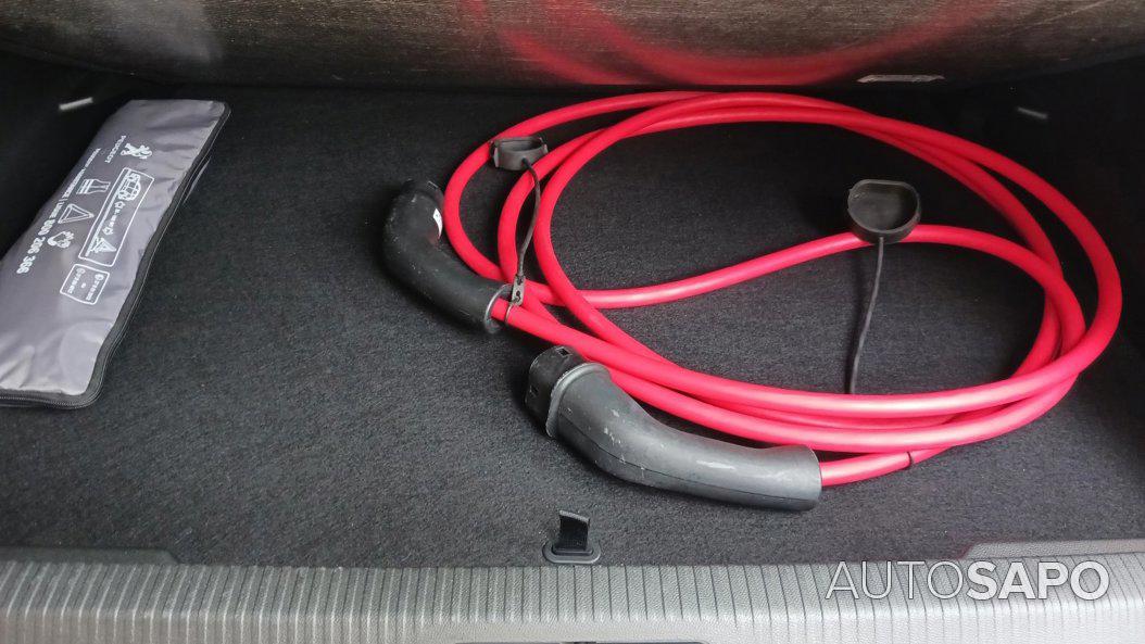 Peugeot e-2008 de 2024