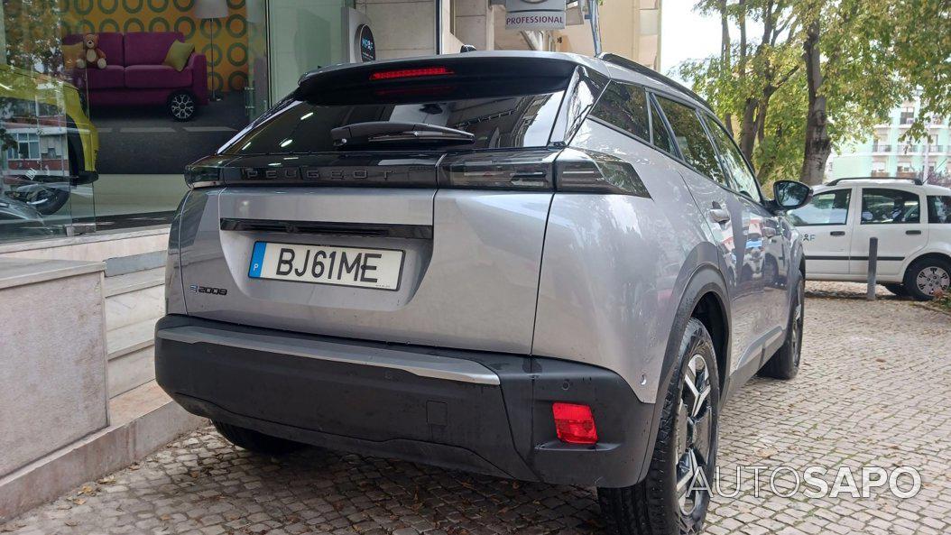 Peugeot e-2008 de 2024