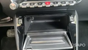 Peugeot e-2008 de 2024