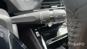 Peugeot e-2008 de 2024