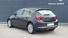 Opel Astra de 2015