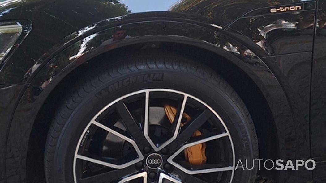 Audi e-tron 55 quattro S line de 2021