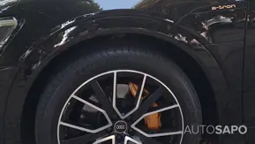 Audi e-tron 55 quattro S line de 2021