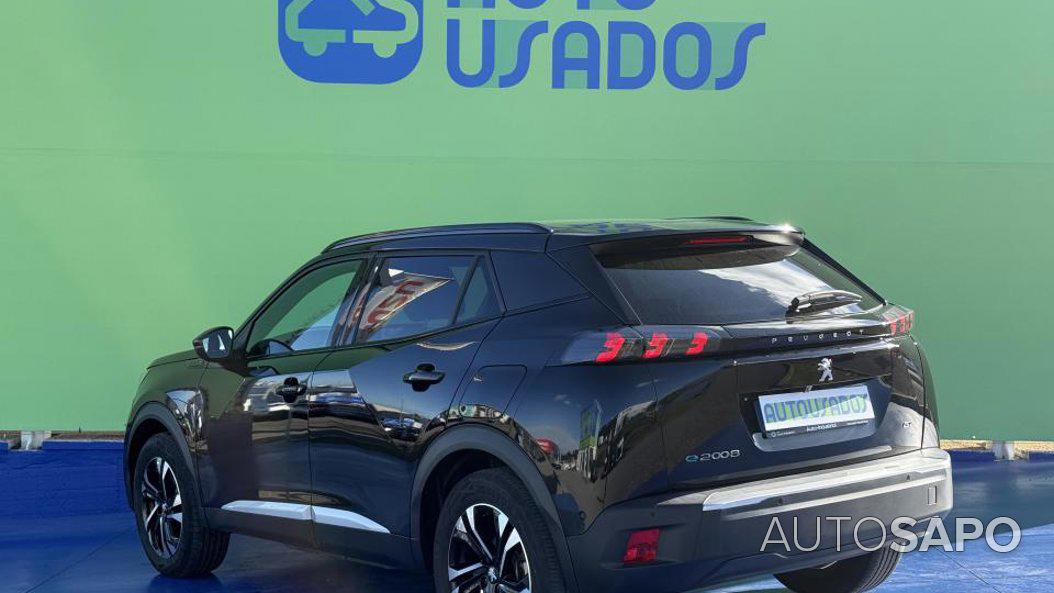 Peugeot e-2008 GT de 2022
