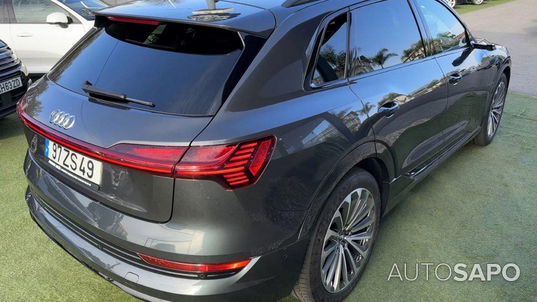 Audi e-tron 55 quattro S line de 2020