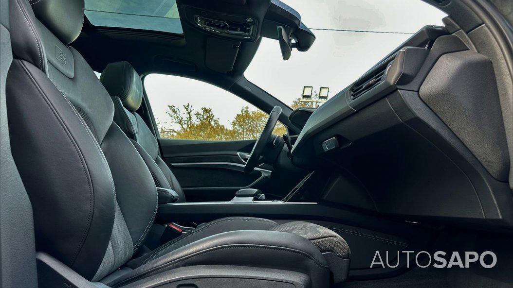 Audi e-tron 55 quattro S line de 2020