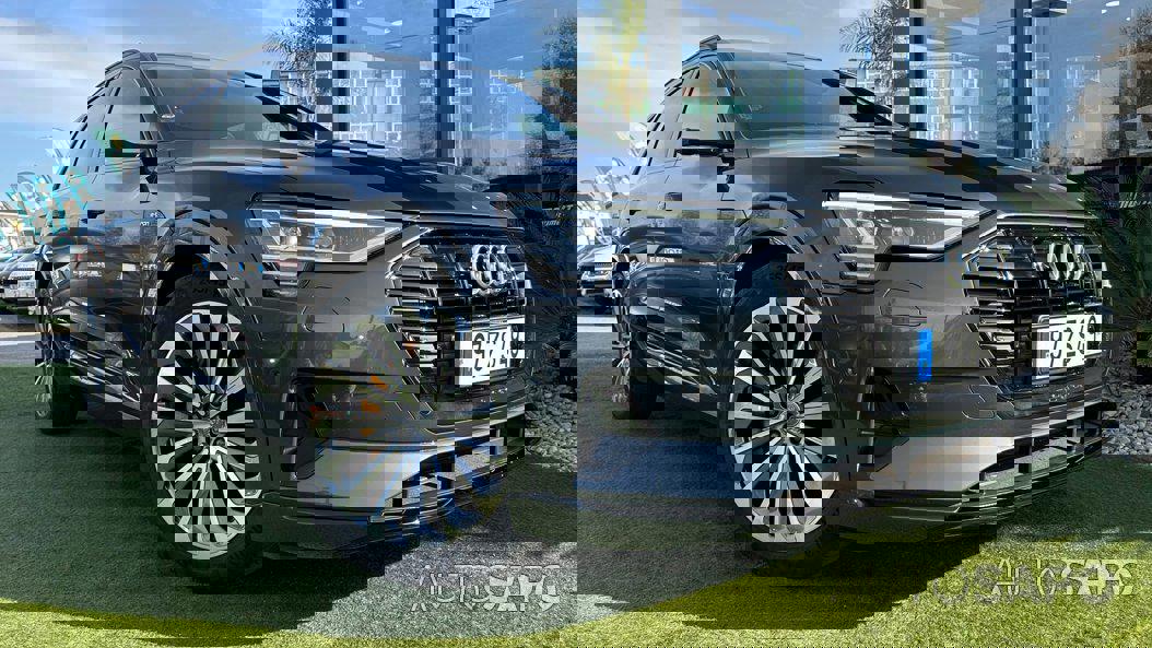 Audi e-tron 55 quattro S line de 2020