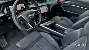 Audi e-tron 55 quattro S line de 2020