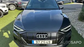 Audi e-tron 55 quattro S line de 2020