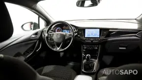 Opel Astra de 2018