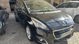 Peugeot 5008 2.0 HDi 7L Allure J17 de 2015