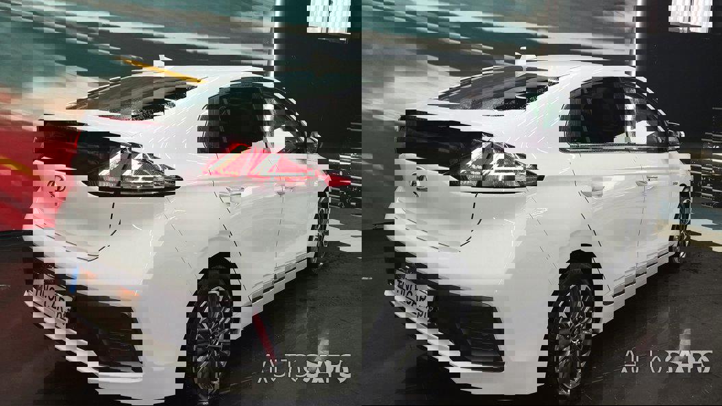 Hyundai Ioniq 1.6 GDI PHEV Tech de 2019