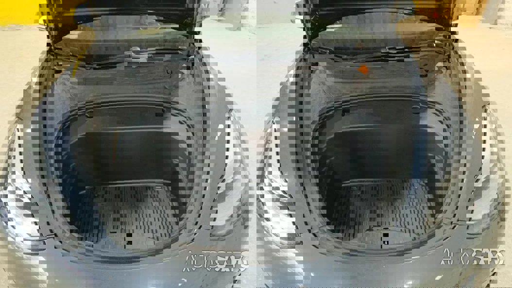 Tesla Model 3 de 2020