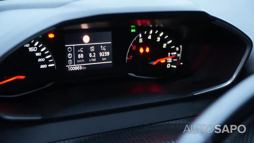 Peugeot 2008 1.2 PureTech Active de 2021