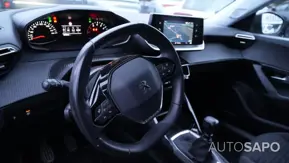 Peugeot 2008 1.2 PureTech Active de 2021