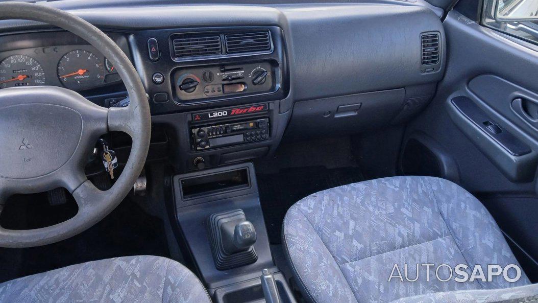 Mitsubishi L200 de 2000