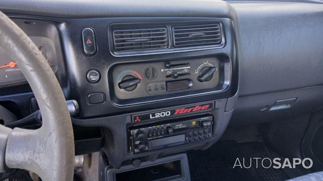 Mitsubishi L200 de 2000