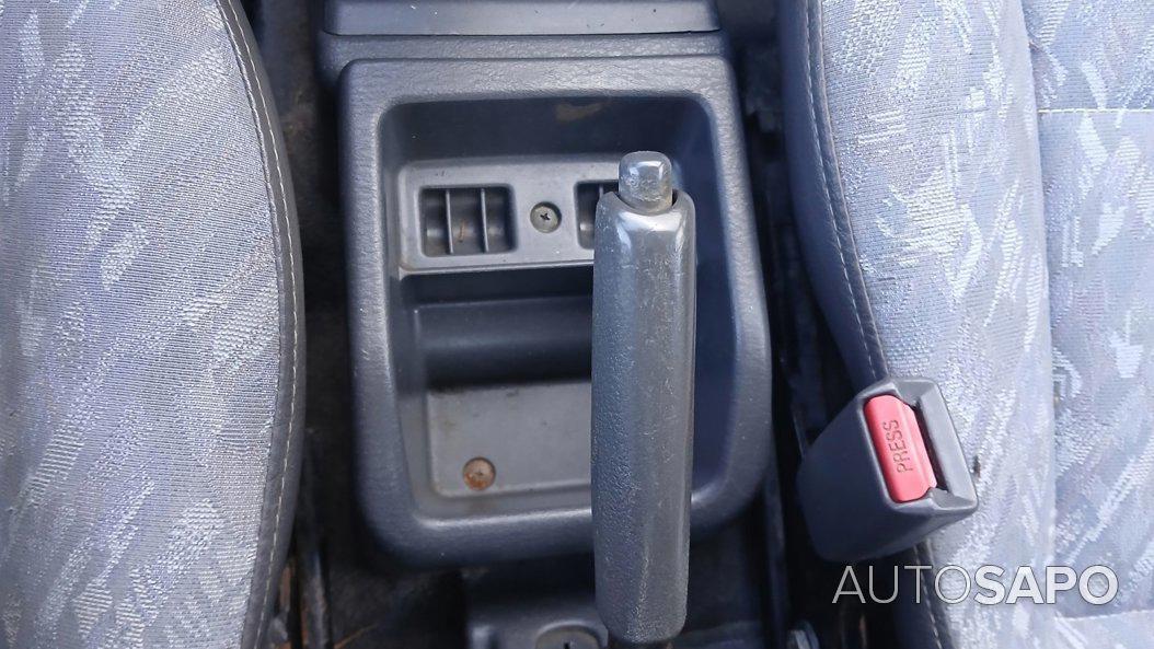 Mitsubishi L200 de 2000