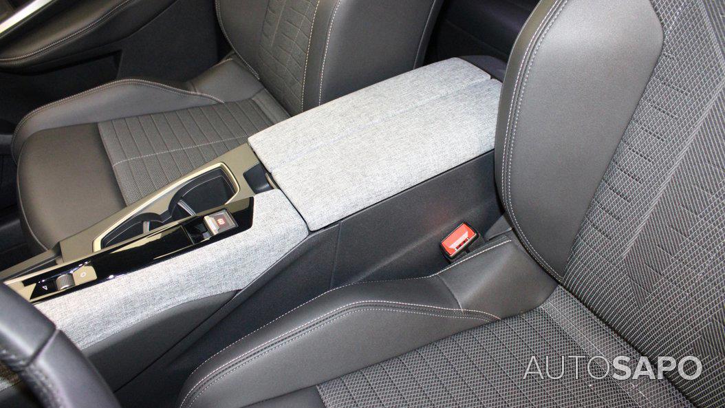 Peugeot e-3008 Allure de 2024