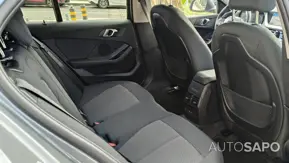 BMW Série 1 118 i Line Sport Auto de 2023