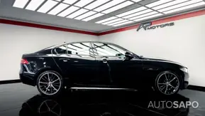 Jaguar XE 2.0 D R-Sport Aut. de 2016