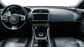 Jaguar XE 2.0 D R-Sport Aut. de 2016