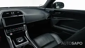 Jaguar XE 2.0 D R-Sport Aut. de 2016
