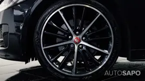 Jaguar XE 2.0 D R-Sport Aut. de 2016