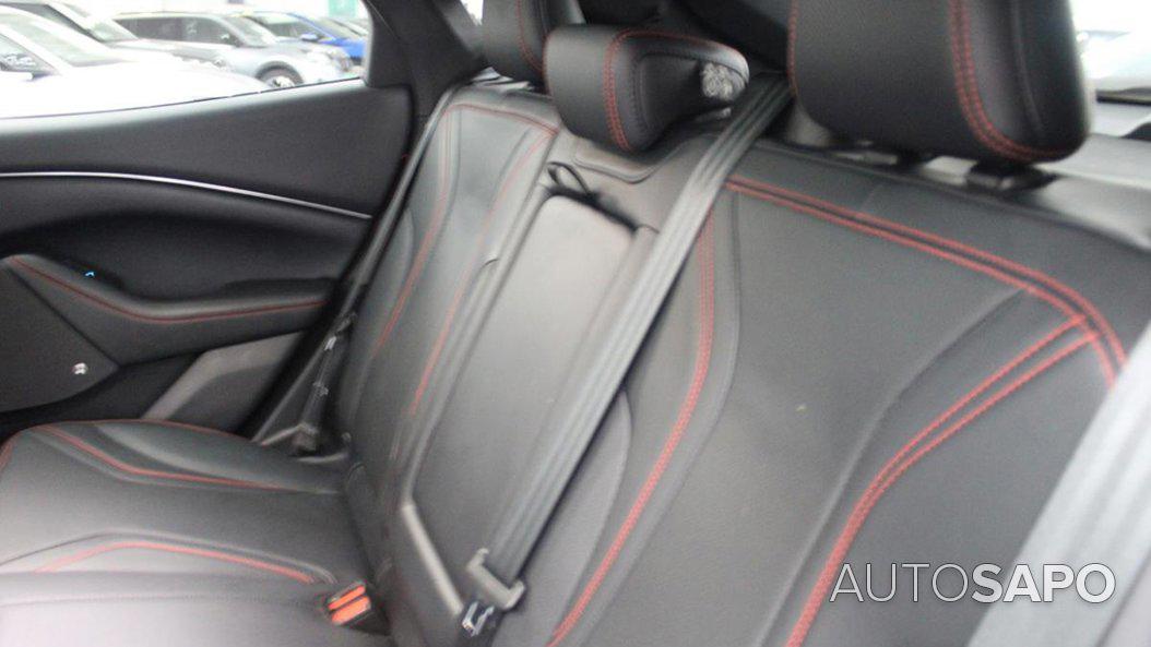 Ford Mustang Mach-E de 2021