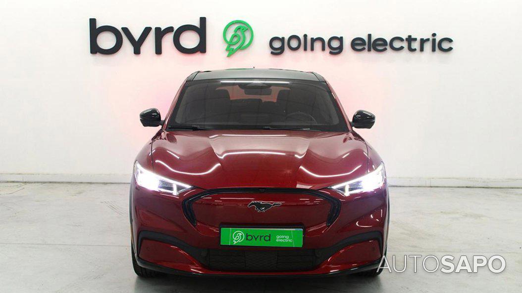 Ford Mustang Mach-E de 2021