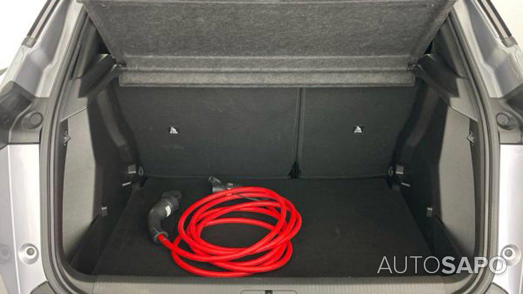 Peugeot e-2008 Active de 2025