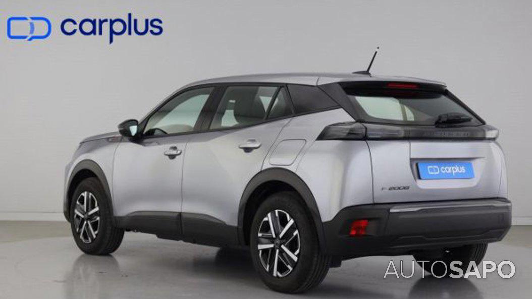 Peugeot e-2008 Active de 2025