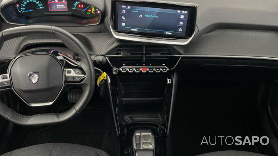 Peugeot e-2008 Active de 2025