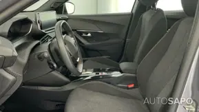 Peugeot e-2008 Active de 2025