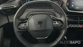 Peugeot e-2008 Active de 2025