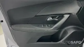 Peugeot e-2008 Active de 2025