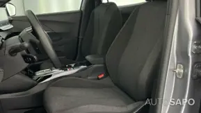 Peugeot e-2008 Active de 2025