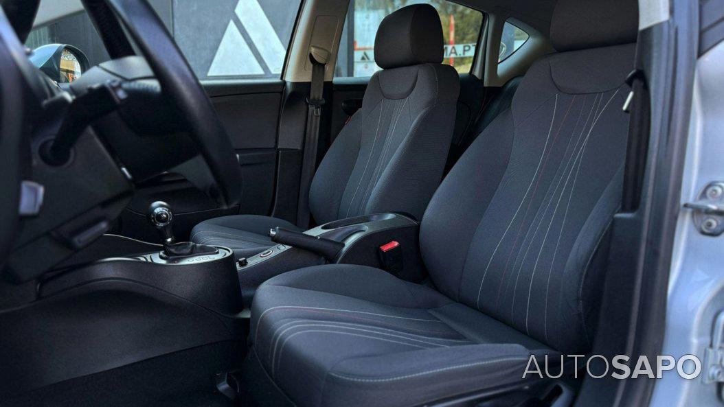 Seat Leon 1.6 TDi Copa Plus DSG de 2011