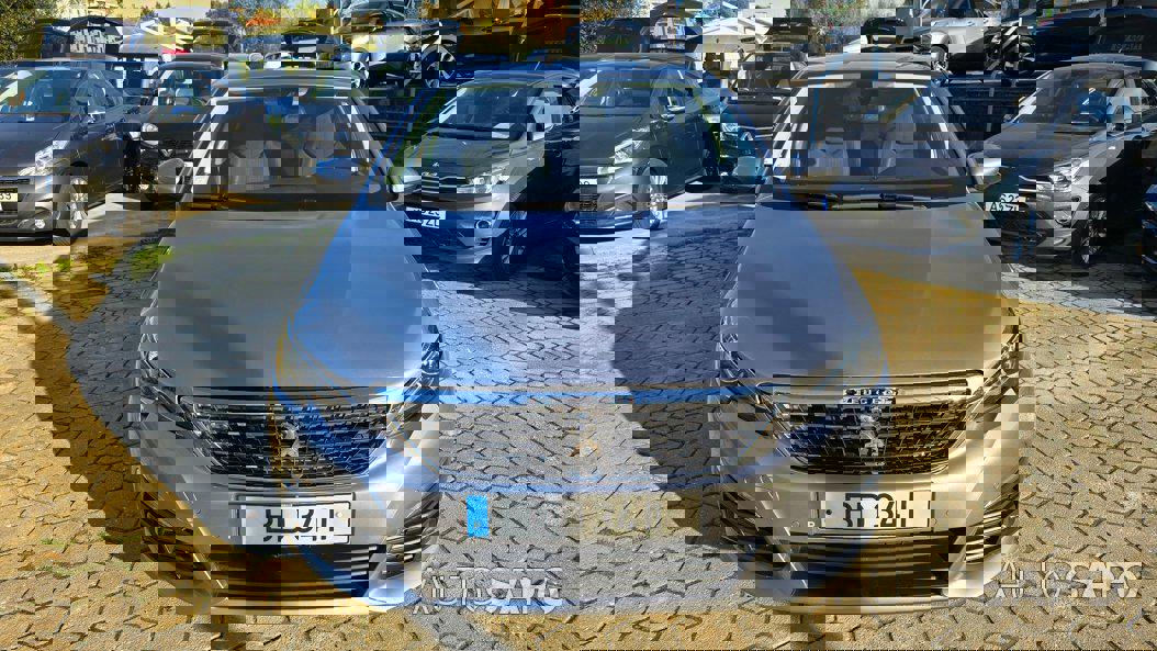 Peugeot 308 1.2 PureTech Allure EAT8 de 2020