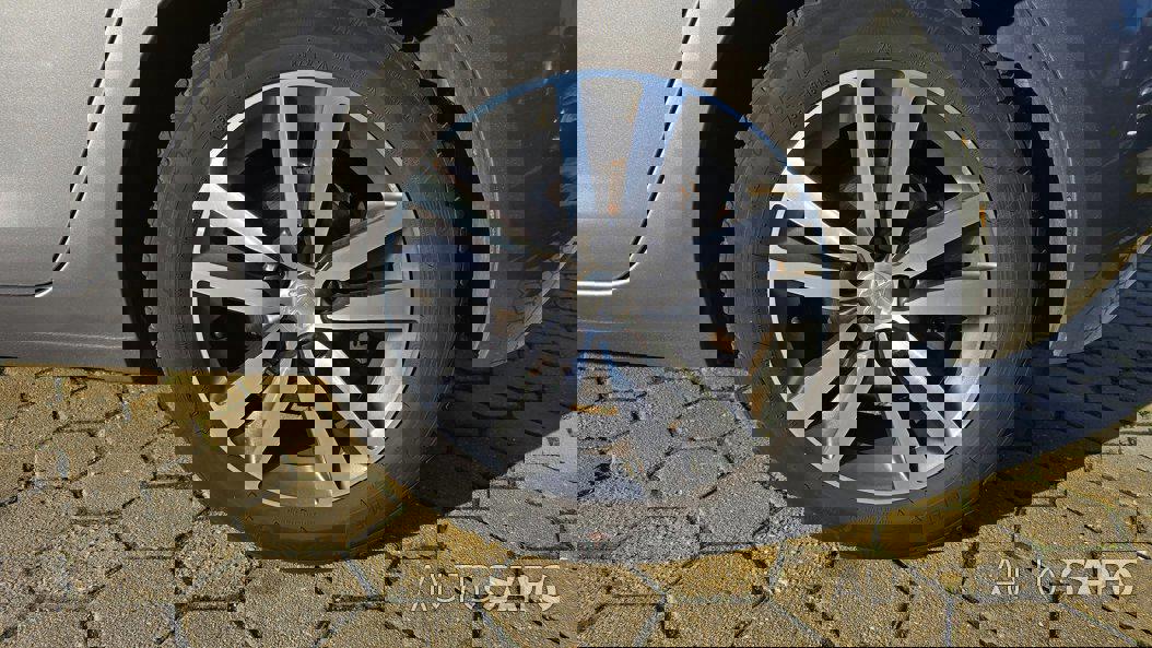 Peugeot 308 1.2 PureTech Allure EAT8 de 2020