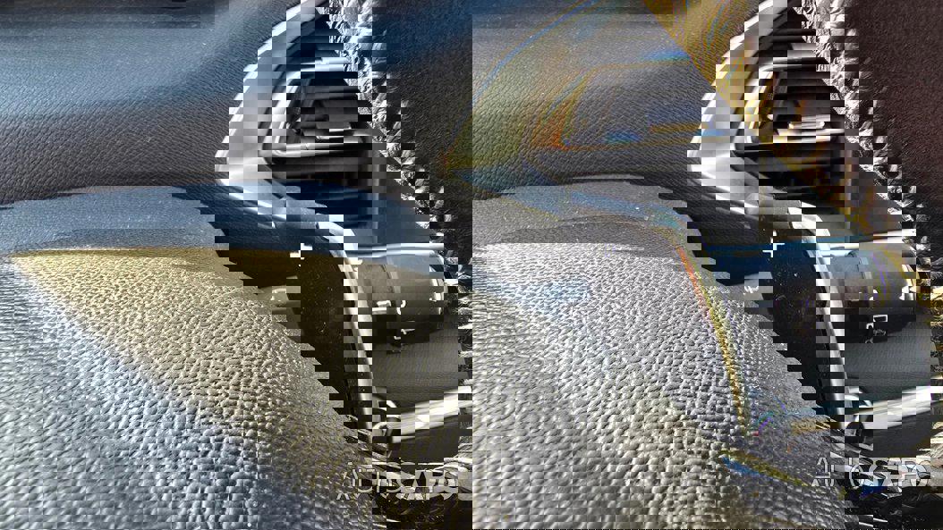 Peugeot 308 1.2 PureTech Allure EAT8 de 2020