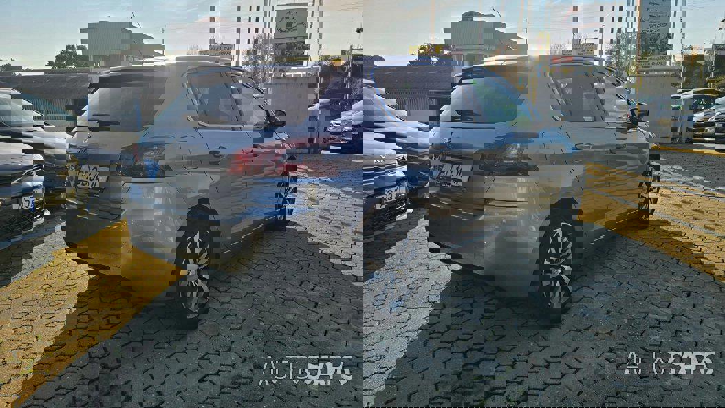 Peugeot 308 1.2 PureTech Allure EAT8 de 2020