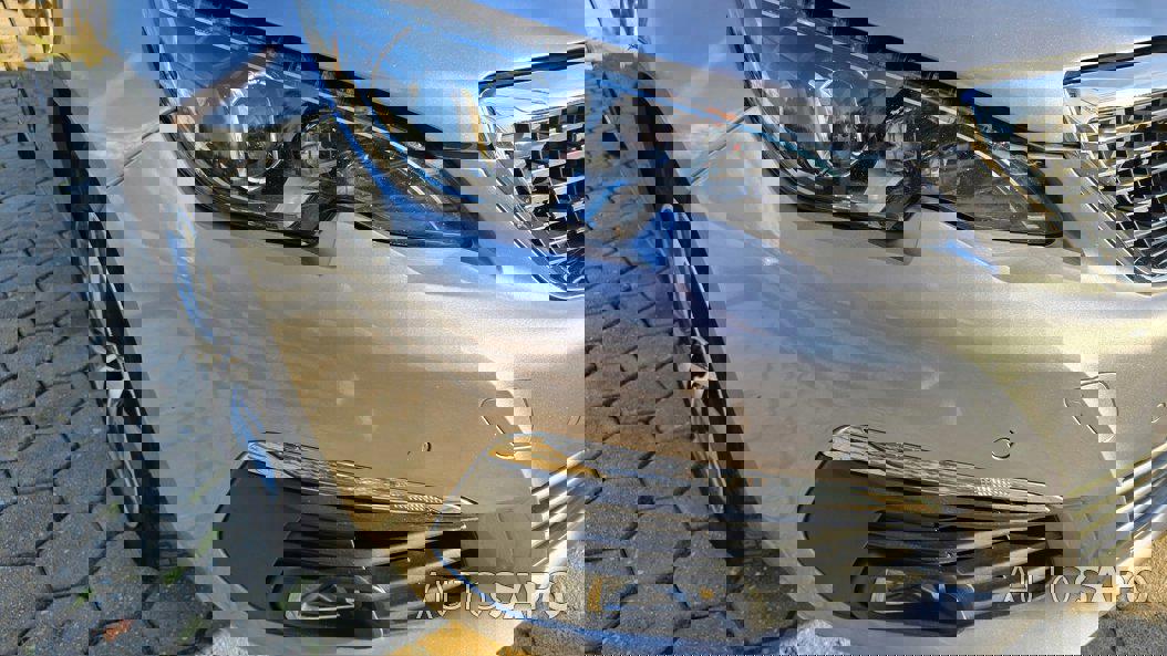 Peugeot 308 1.2 PureTech Allure EAT8 de 2020